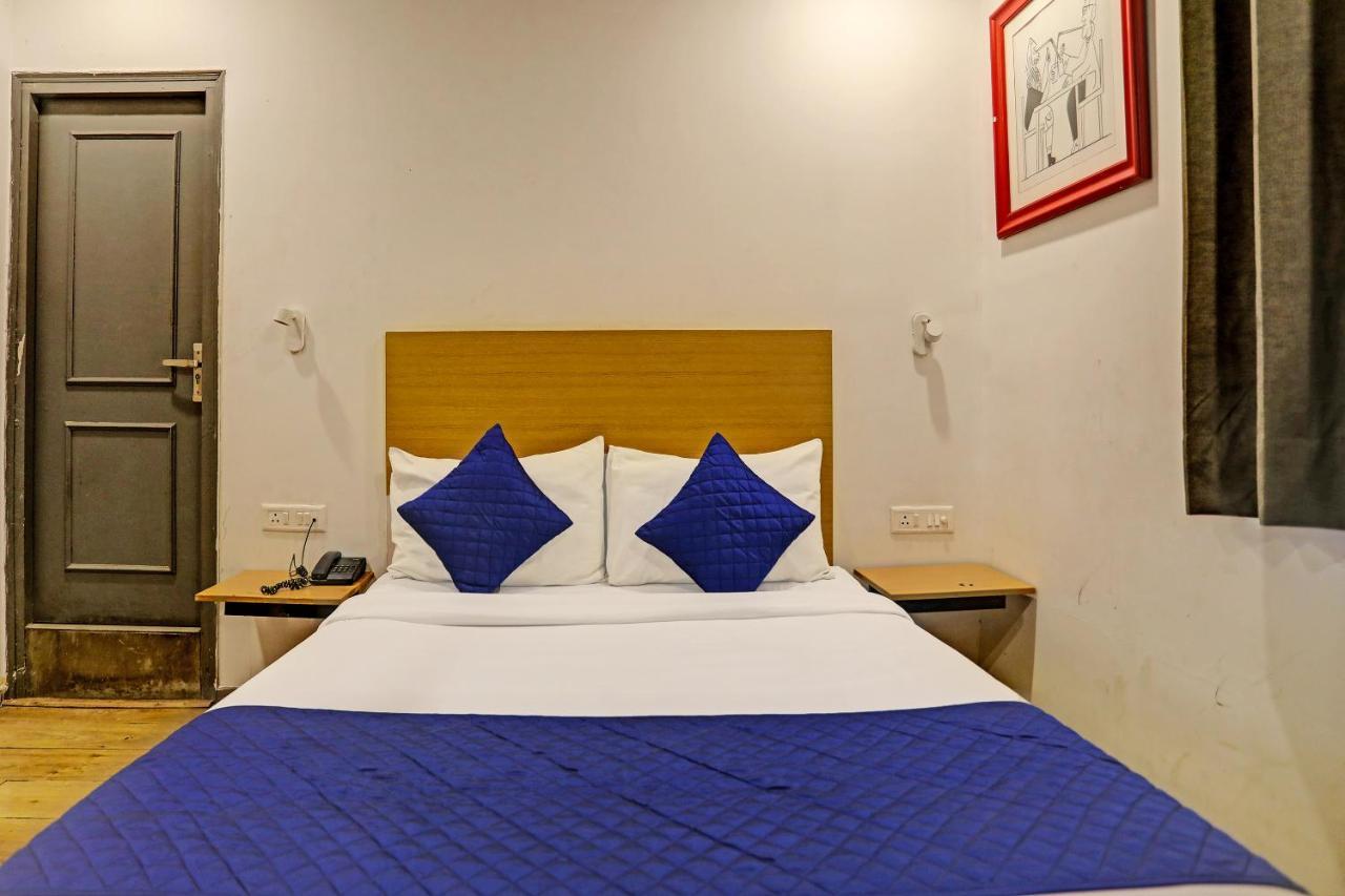 Hotel Admire Inn "Near Atal Chowk, Sector 15, Vasundhara" Газиабад Экстерьер фото